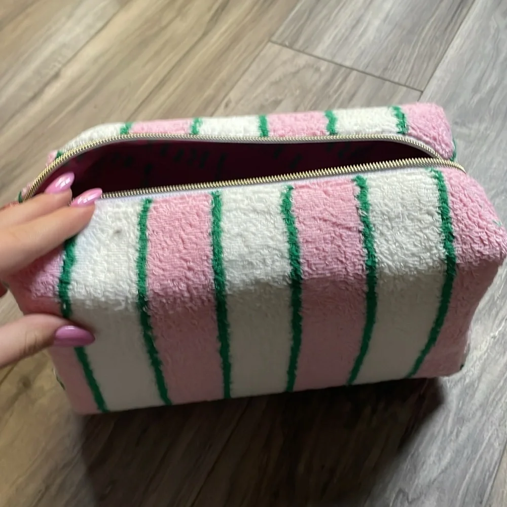 BRAND NEW! Buns and Boobs minis kit by TRULY - Picture 4 of 13